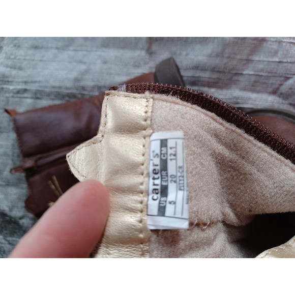 Carters Brown Kitty Cat riding boots. Embroidered cat face. Toddler sz. 5 - Picture 4 of 7